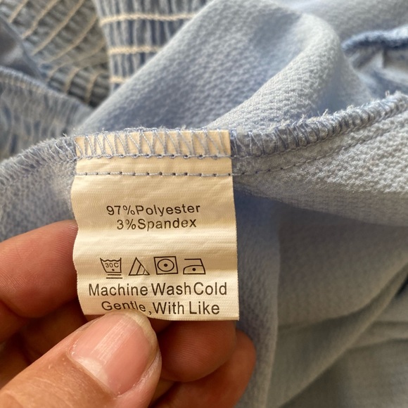 SHEIN 💙BABY BLUE💙SLEEVELESS SLIP ON SPRING SUMMER TOP SIZE MEDIUM 🌟EUC🌟 - Picture 7 of 8